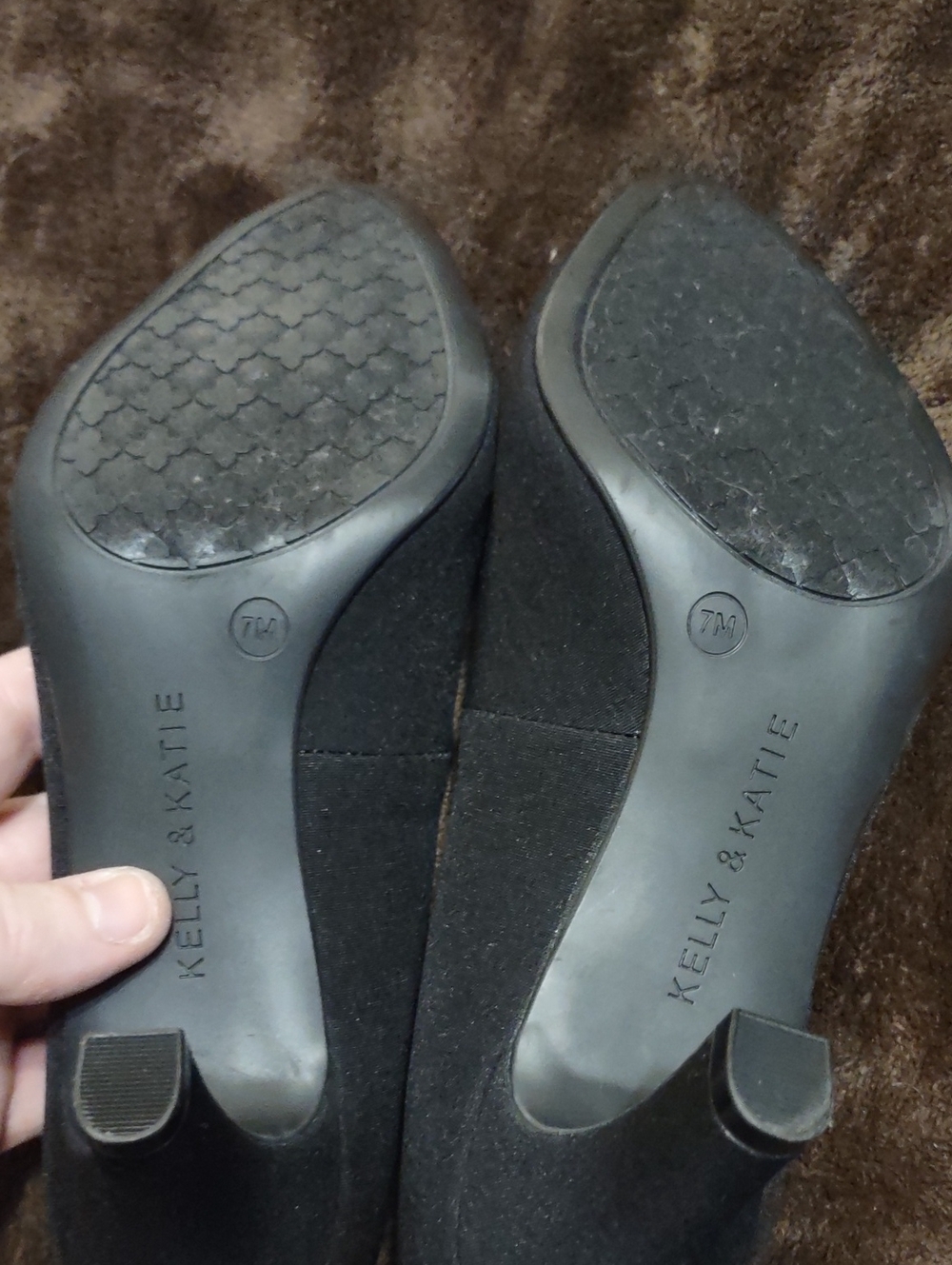 NWOT Kelly & Katie Black Fabric Heels Size 7 - Picture 6 of 6